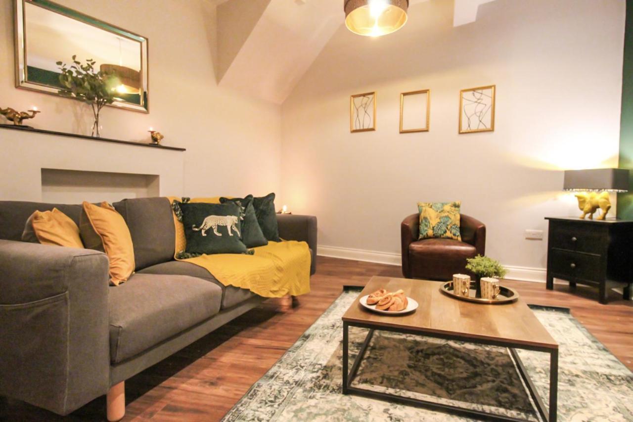 3 Bedroom Centre Townhouse Ноттингем