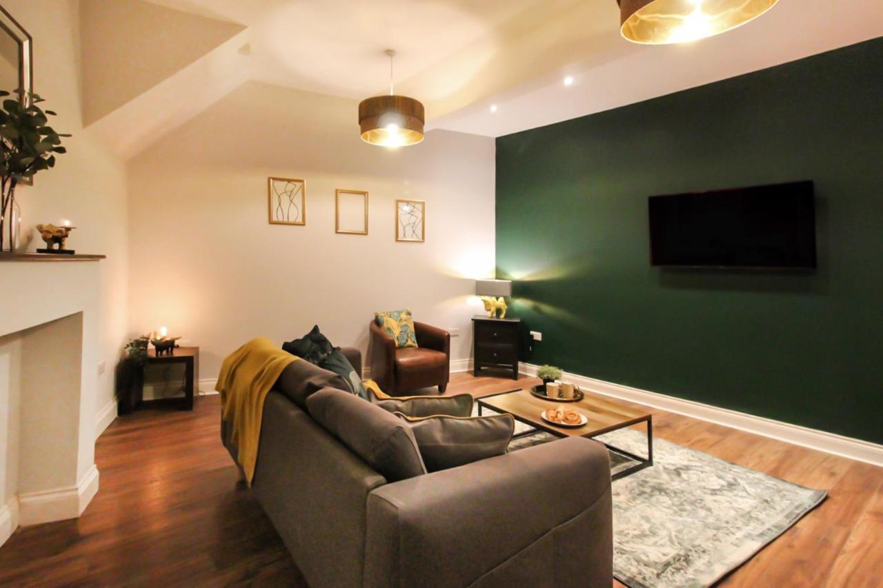 Сasa de vacaciones 3 Bedroom Centre Townhouse *