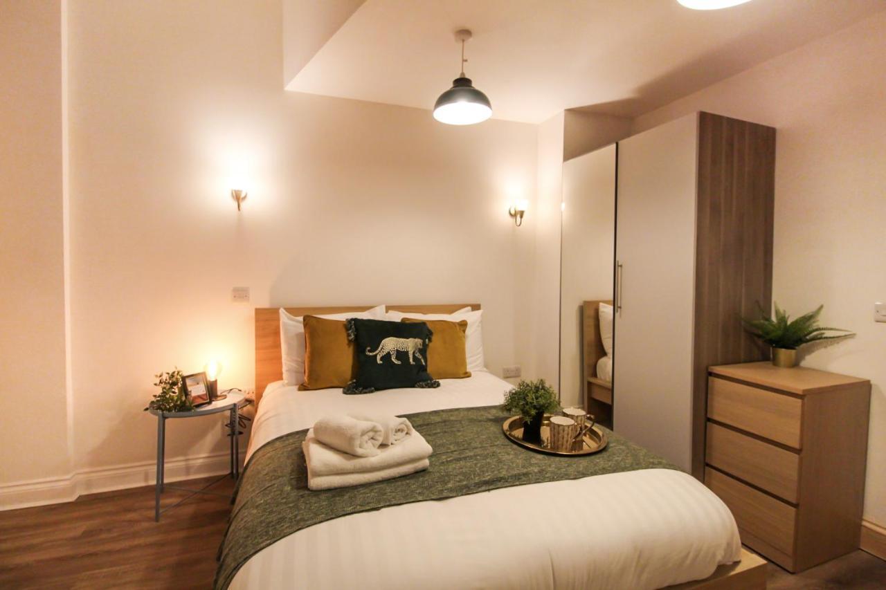 3 Bedroom Centre Townhouse Сasa de vacaciones Nottingham